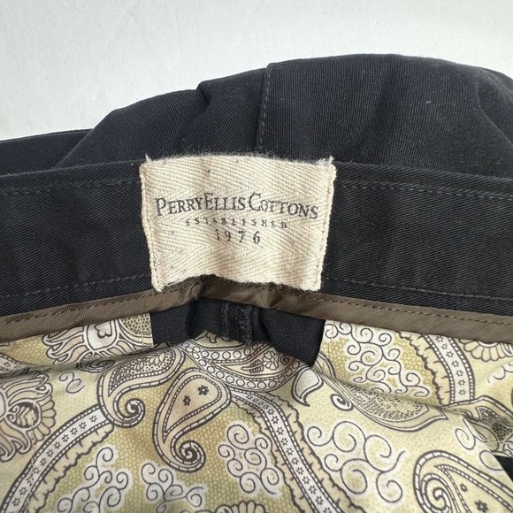 Perry Ellis. Men’s pants. Size‎ 34 x 32. - Picture 7 of 9